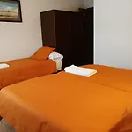Affittacamere L'esplai 2*