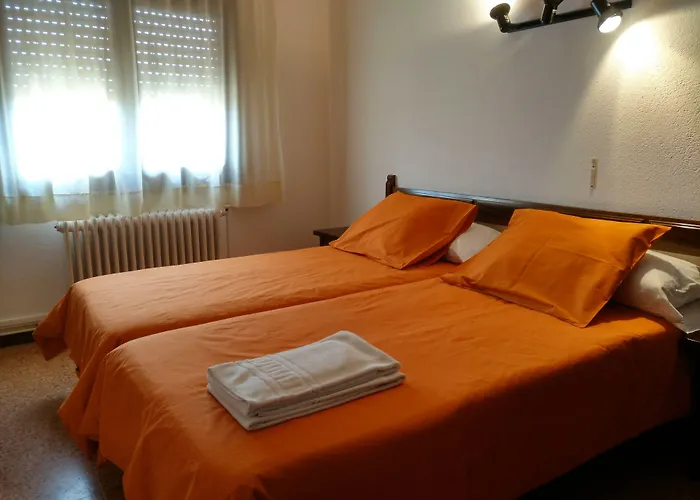 L'esplai 2* L' Escala